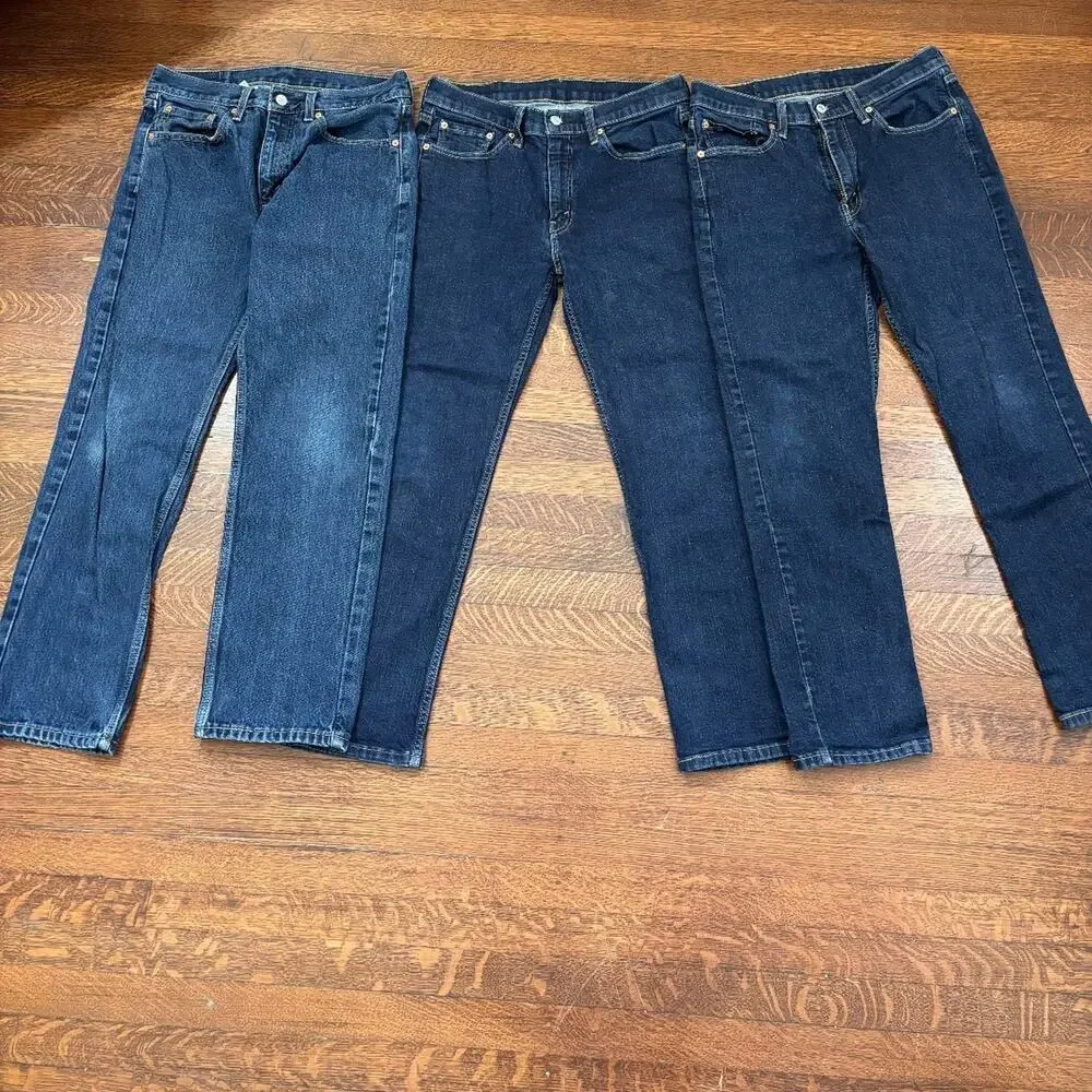 Lot of 3 Levi’s 505 Classic Straight Leg Jeans Men’s W32 L30 Pre-Owned